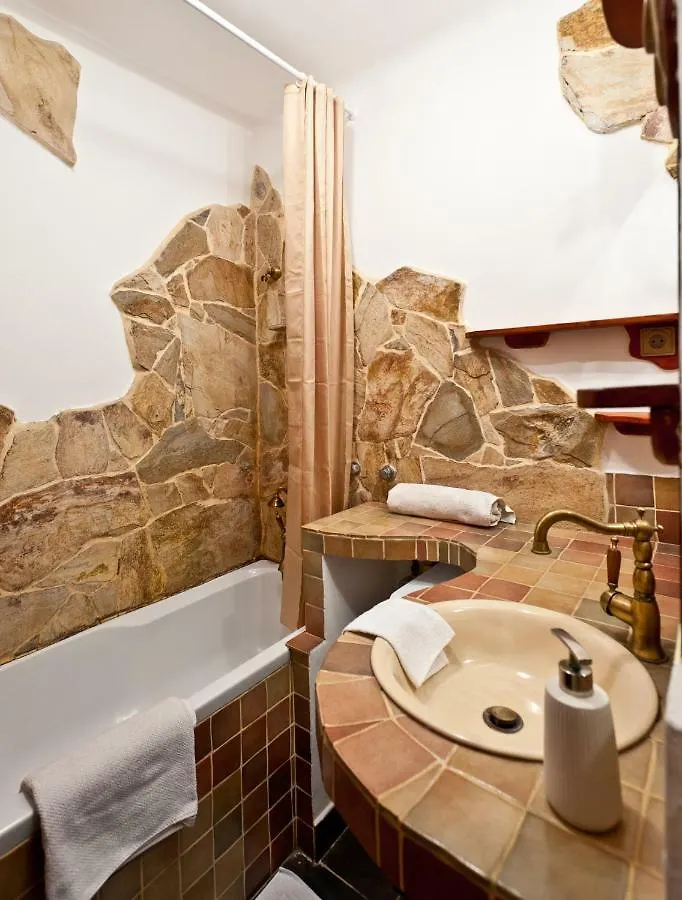 Green Apartment Budapest 0*,